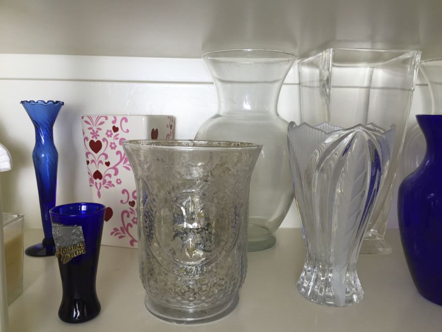 Just Added - (2) Shelves Of Various Vases And Candles - See Photos [Photo 5]