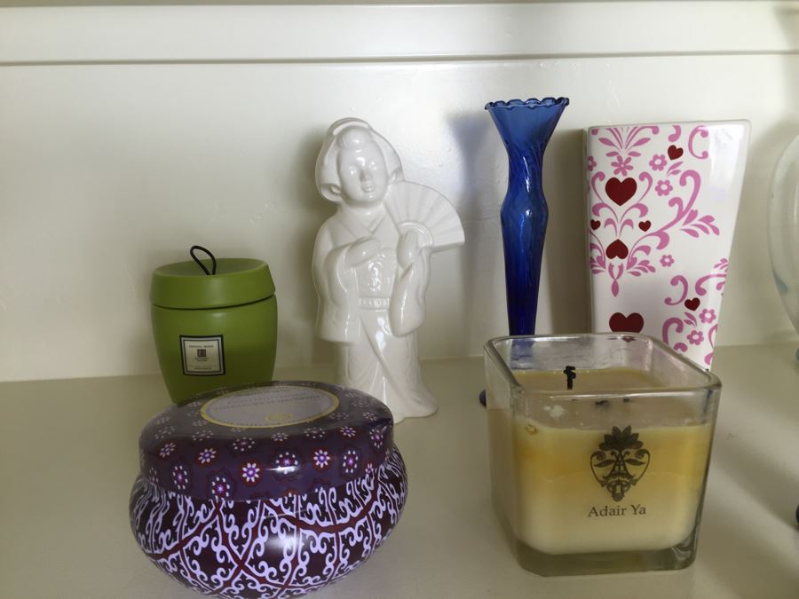 Just Added - (2) Shelves Of Various Vases And Candles - See Photos [Photo 3]