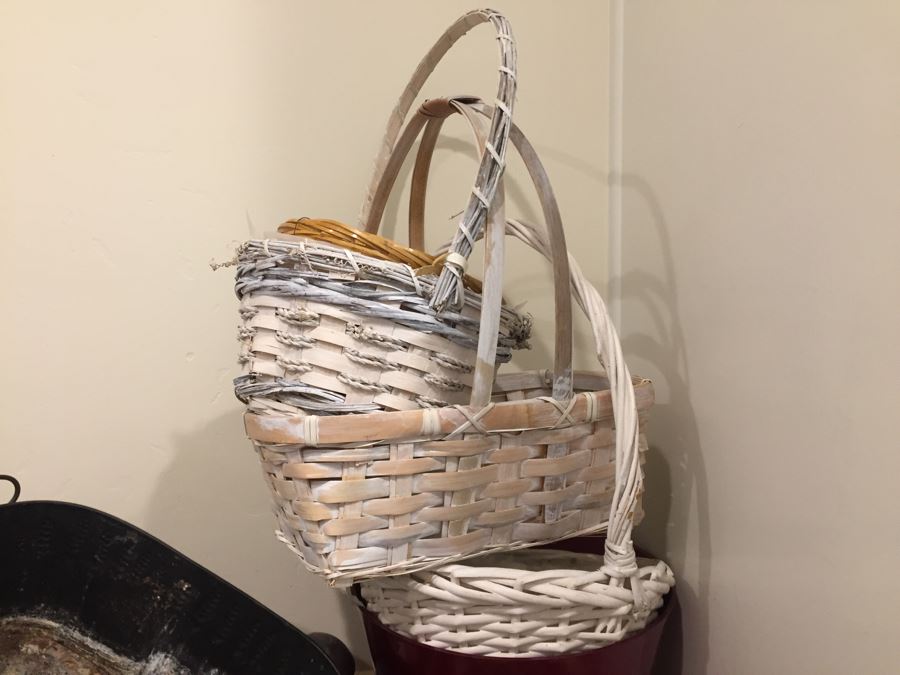 Just Added - Huge Flower Pot, Basket, Home Decor Lot - See Photos [Photo 24]