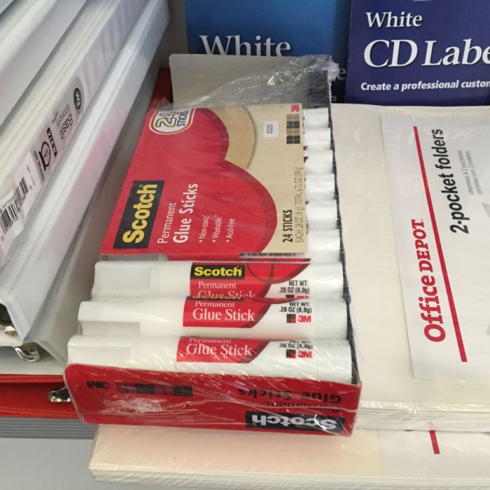 Just Added - Huge Office Supplies Lot With Pens, Envelopes, Printer Paper, Notepads, Binders, Folders, Post-It Notes, Glue Sticks - See Photos [Photo 12]