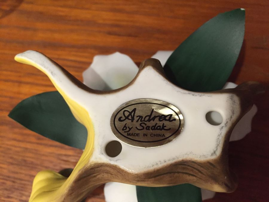 Just Added - Home Decor Lot With Crystal Egg, LENOX Vase, Japanese Vase, Candle Holders - See Photos [Photo 15]