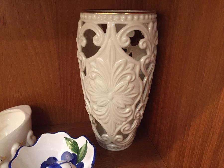 Just Added - Home Decor Lot With Crystal Egg, LENOX Vase, Japanese Vase, Candle Holders - See Photos [Photo 8]