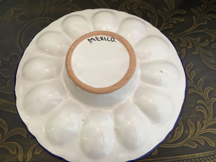 Just Added - Home Decor Lot With Various Handpainted Plates, Nepalese Tibetan Brass Filigree Birds With Inlayed Coral And Turquoise, Hand-Blown Glass Plate, Metal Basket (One Of The Small Bird Figurines Has Chip) - See Photos [Photo 16]