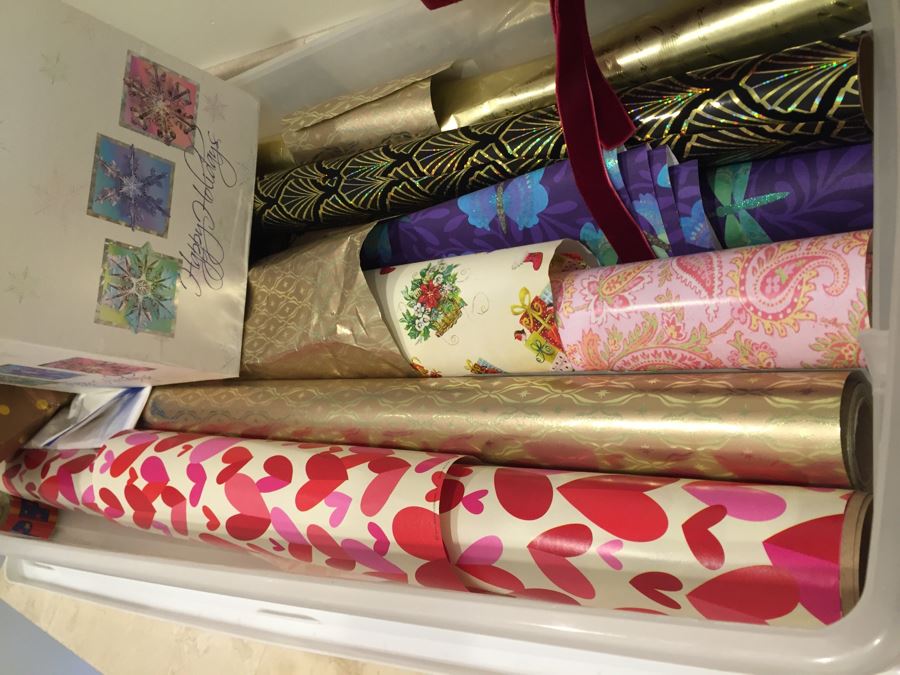 Just Added - Wrapping Paper, Ribbons And Box Lot [Photo 7]