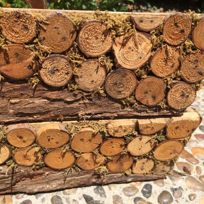 Pair Of Large Vintage Woven Baskets And (4) Wooden Motif Flower Planters [Photo 9]