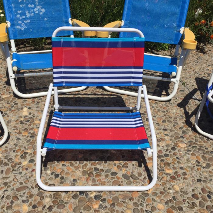 Beach Chair Lot [Photo 3]
