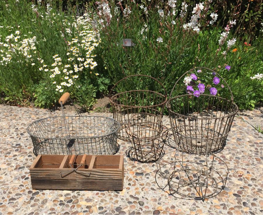 (4) Vintage Metal Wire Egg Baskets, One Metal Carrier And One Wooden Carrier [Photo 1]
