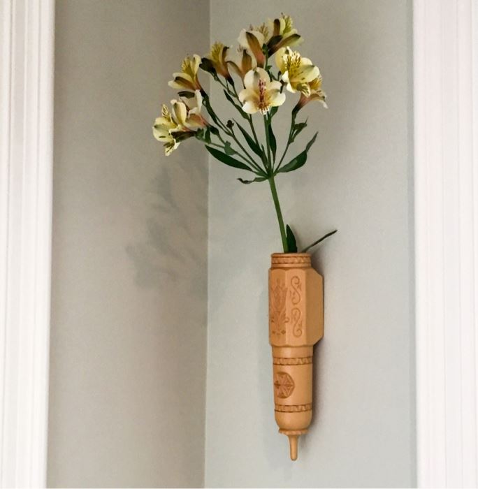 Swiss Albert Manser Carved Wooden Wall Flower Vase [Photo 2]