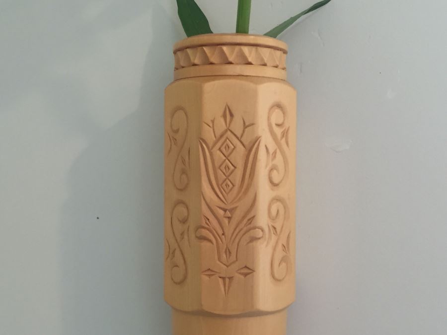 Swiss Albert Manser Carved Wooden Wall Flower Vase [Photo 4]
