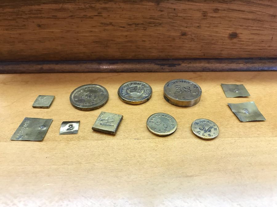 Antique Apothecary Portable Brass And Wood Balance Scale With Weights And Storage Box - Needs Rewiring [Photo 11]