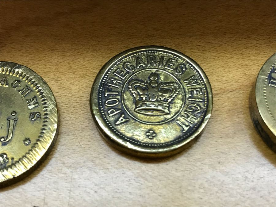 Antique Apothecary Portable Brass And Wood Balance Scale With Weights And Storage Box - Needs Rewiring [Photo 8]