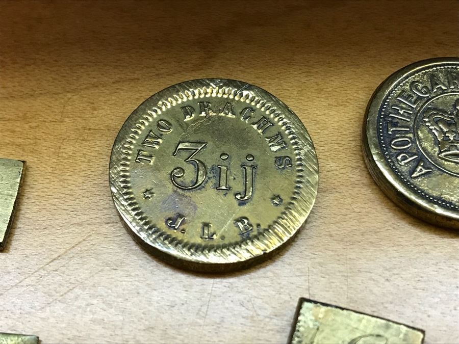 Antique Apothecary Portable Brass And Wood Balance Scale With Weights And Storage Box - Needs Rewiring [Photo 7]