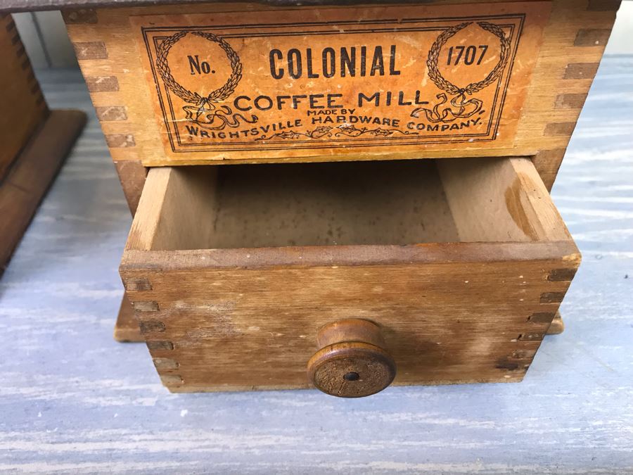 Pair Of Antique Coffee Pepper Grinders Hand Crank Cast Iron And Wood Colonial Coffee Mill No 1707 One With Faux Mouse [Photo 6]
