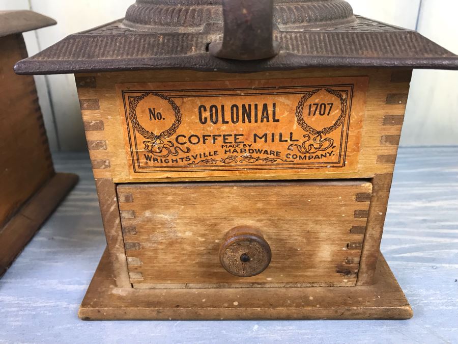 Pair Of Antique Coffee Pepper Grinders Hand Crank Cast Iron And Wood Colonial Coffee Mill No 1707 One With Faux Mouse [Photo 4]