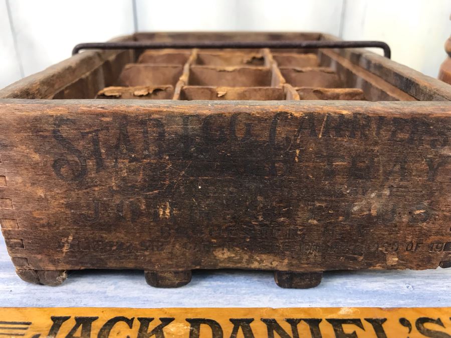 Pair Of Turned Wooden Mortars & Pestles And Antique Wooden Star Egg Carrier Tray [Photo 4]