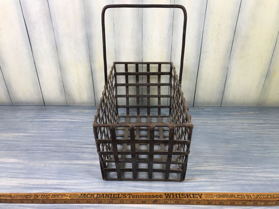 Heavy Cast Iron Welded Wire Basket [Photo 6]