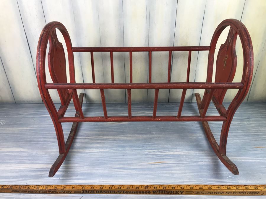 Vintage Red Hand Painted Doll Crib Missing Bottom Slats [Photo 3]