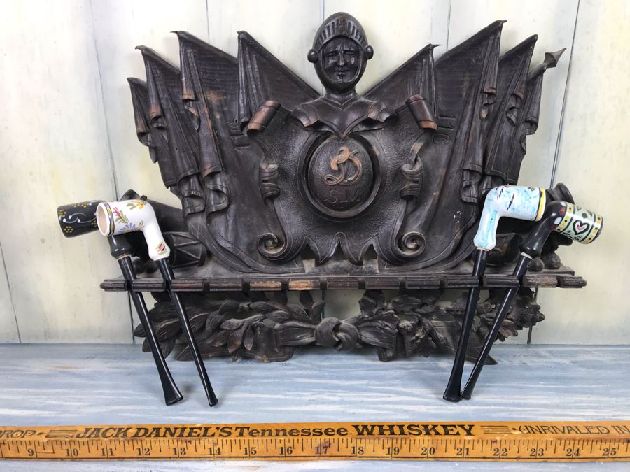 Antique French Intricately Carved Wooden Wall Pipe Stand With (4) Hand Painted French Pipes [Photo 1]