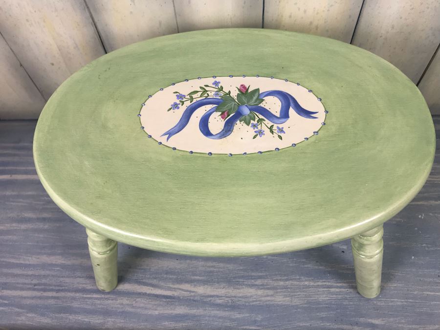 Hand Painted Wooden Stool [Photo 3]
