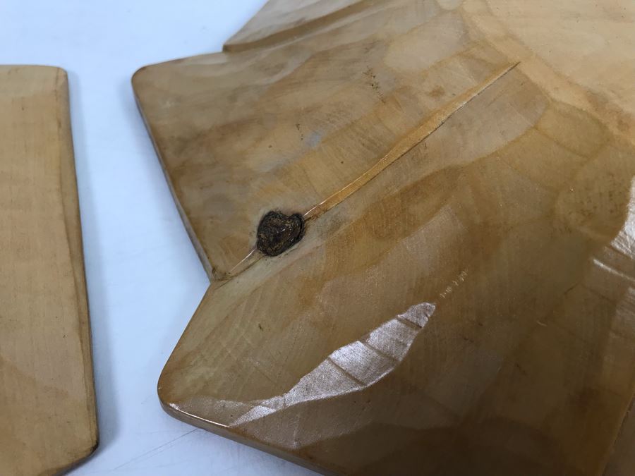 Carved Wooden Playing Cards Themed Salad Bowl Set With (4) Carved Wooden Trays [Photo 12]