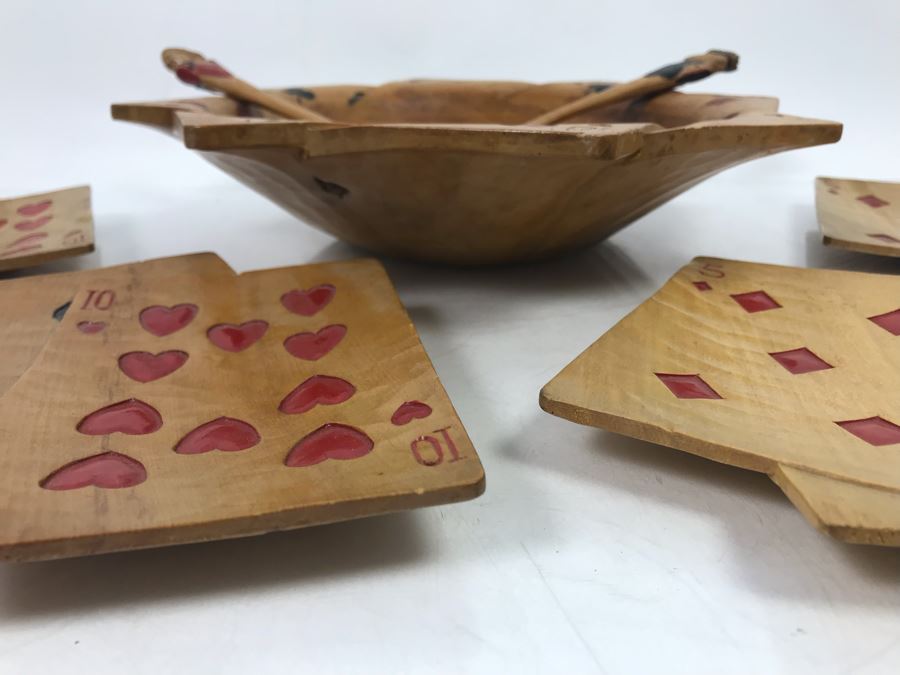 Carved Wooden Playing Cards Themed Salad Bowl Set With (4) Carved Wooden Trays [Photo 5]