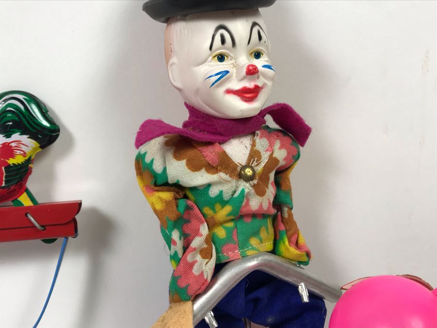 Vintage Tin Toy Lot [Photo 10]