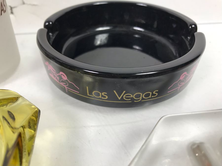 Vintage Las Vegas Ashtrays And Pair Of Las Vegas Drinking Glasses [Photo 16]
