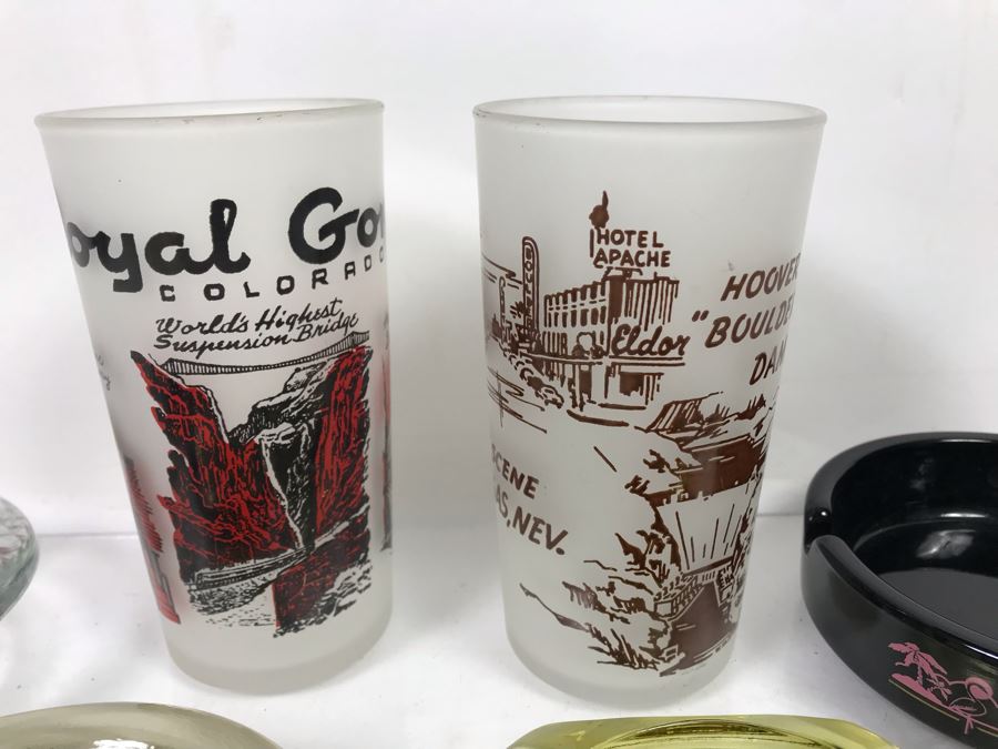 Vintage Las Vegas Ashtrays And Pair Of Las Vegas Drinking Glasses [Photo 12]