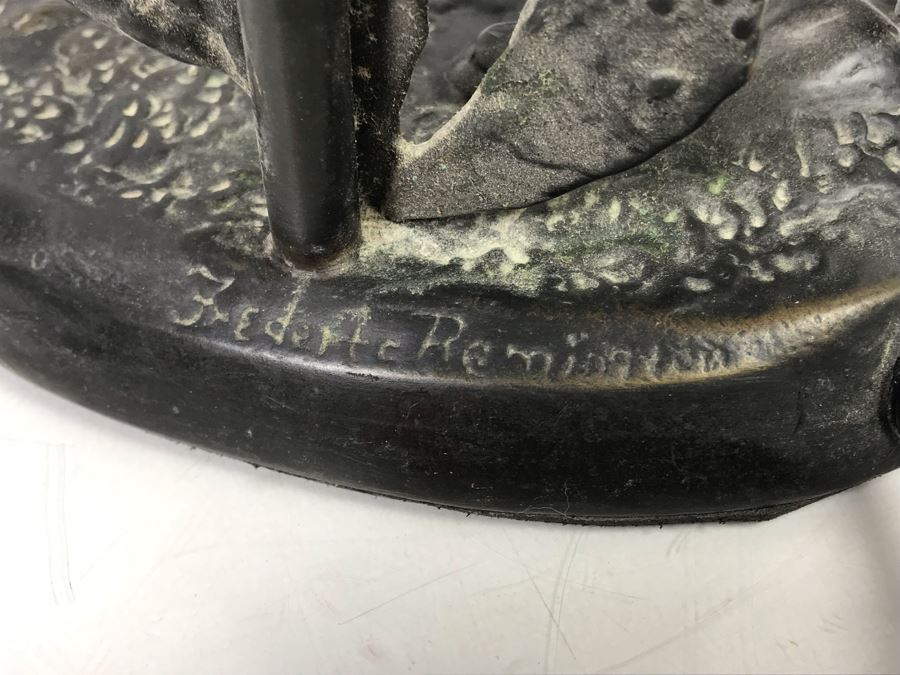 Frederic Remington Bronze Table Lamp With Colored Glass Shade [Photo 3]