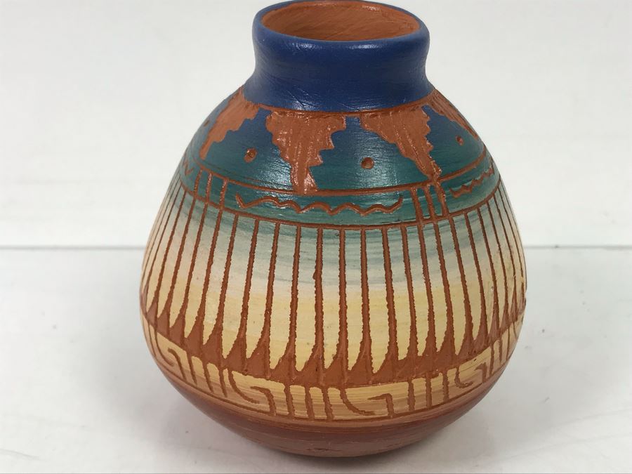 Pair Of Native American Pottery Pots - One Signed Dewayne Eskeets Navajo Other Signed BL [Photo 8]