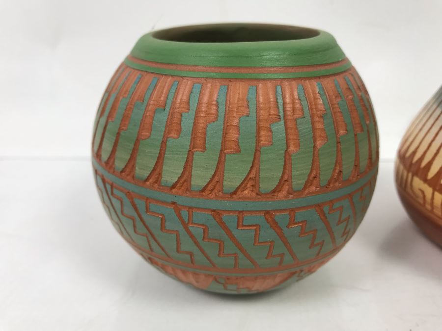 Pair Of Native American Pottery Pots - One Signed Dewayne Eskeets Navajo Other Signed BL [Photo 5]