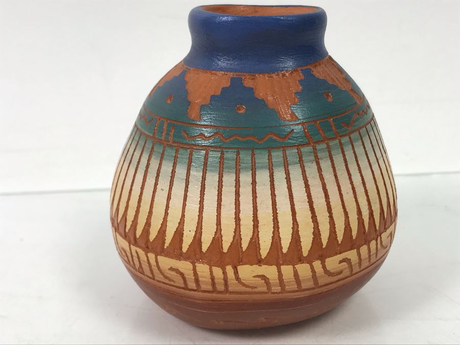 Pair Of Native American Pottery Pots - One Signed Dewayne Eskeets Navajo Other Signed BL [Photo 10]