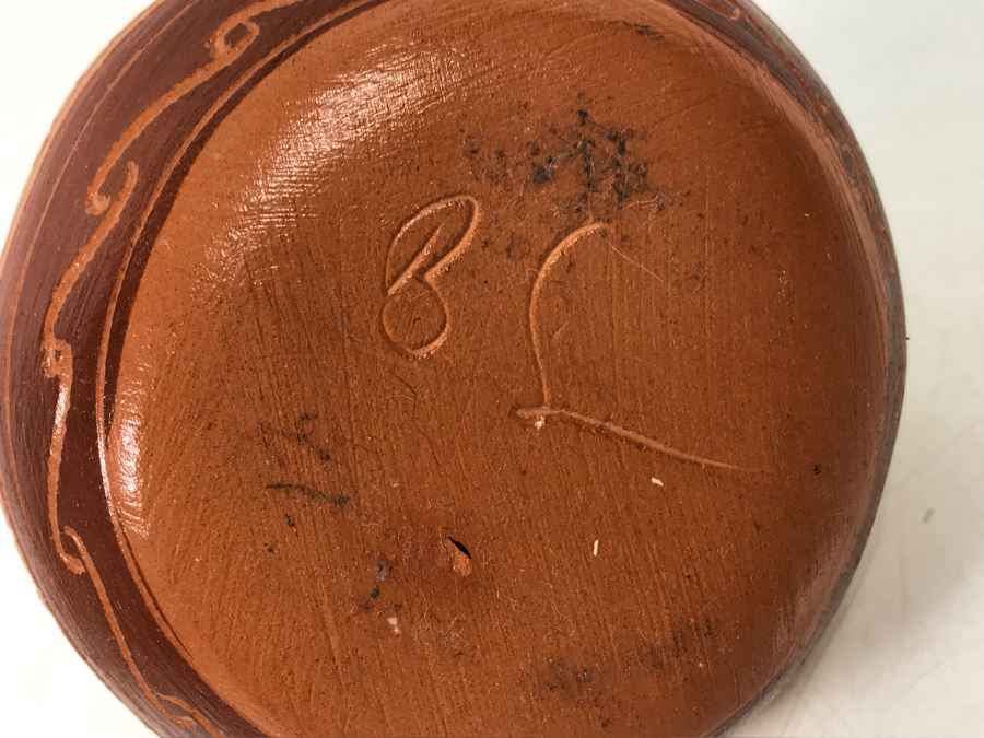 Pair Of Native American Pottery Pots - One Signed Dewayne Eskeets Navajo Other Signed BL [Photo 12]