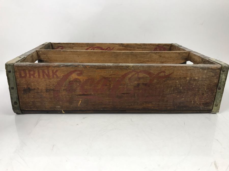 Vintage Bakersfield CA Wooden Drink Coca-Cola In Bottles Crate [Photo 9]