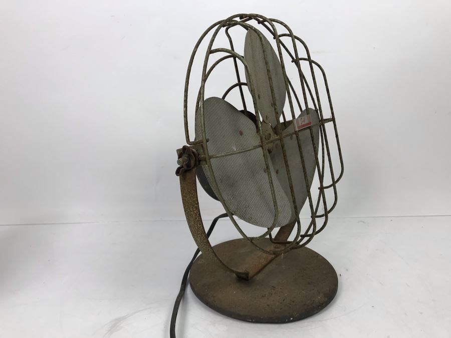 GM Laboratories Surf Metal Industrial Fan Working [Photo 7]