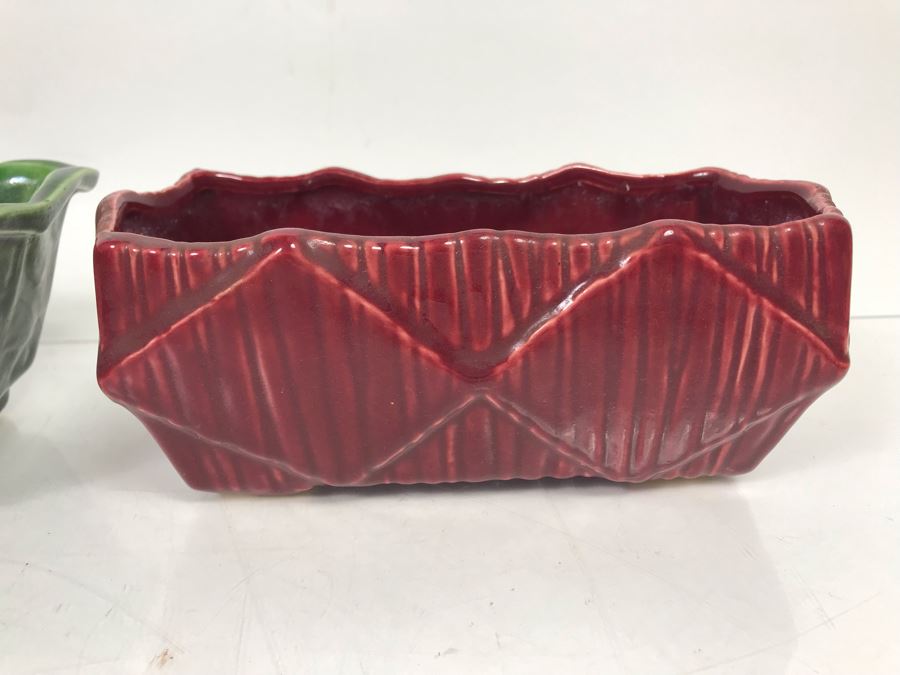 Pair Of McCoy USA Ceramic Planters 7'L And 7.5'L [Photo 3]