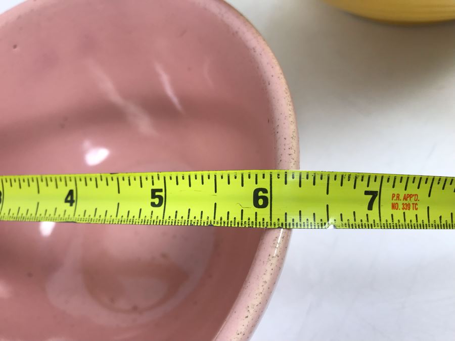 Pair Of Yellow And Pink Bauer Pottery Mixing Bowls 9'R And 6'R [Photo 10]