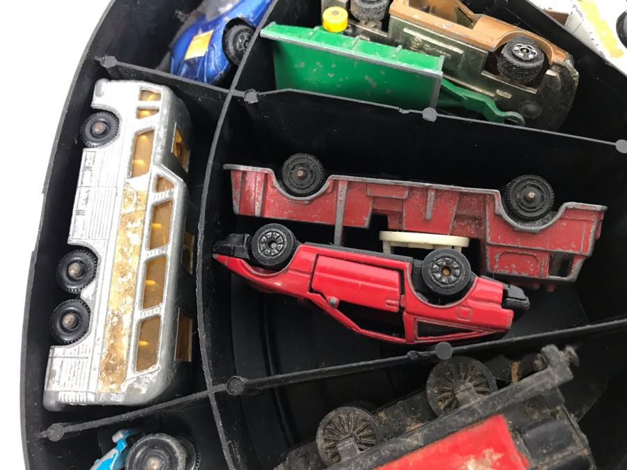 1968 Mattel Hot Wheels Super Rally Case Filled With Various Cars Including Hot Wheels, Goodee, Matchbox And More - See Photos [Photo 17]