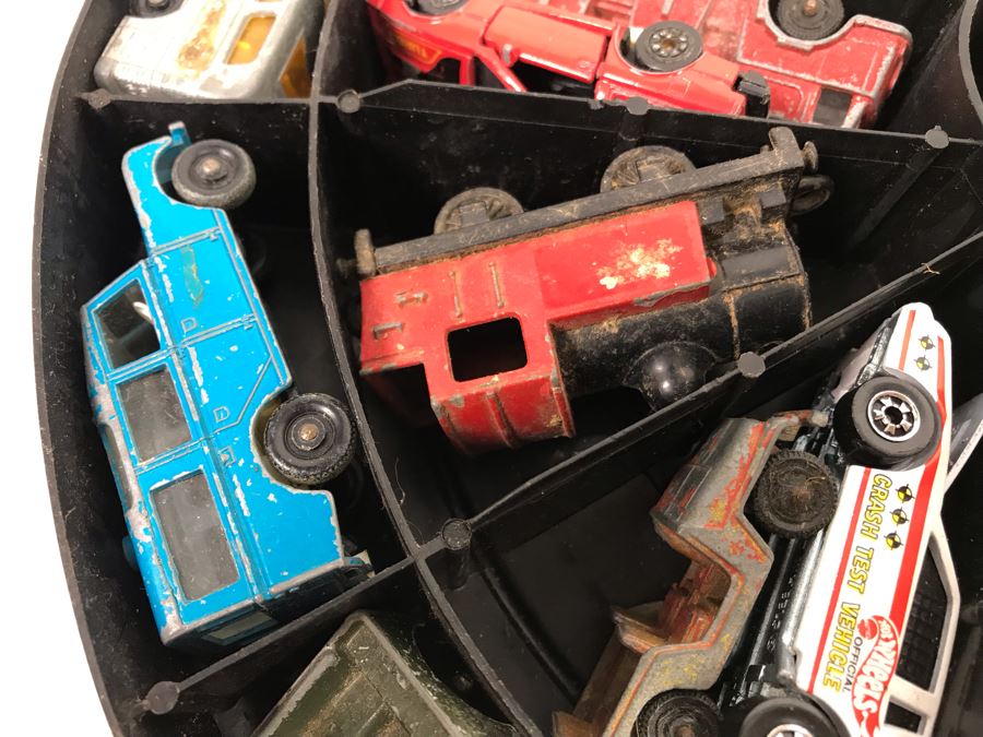 1968 Mattel Hot Wheels Super Rally Case Filled With Various Cars Including Hot Wheels, Goodee, Matchbox And More - See Photos [Photo 18]