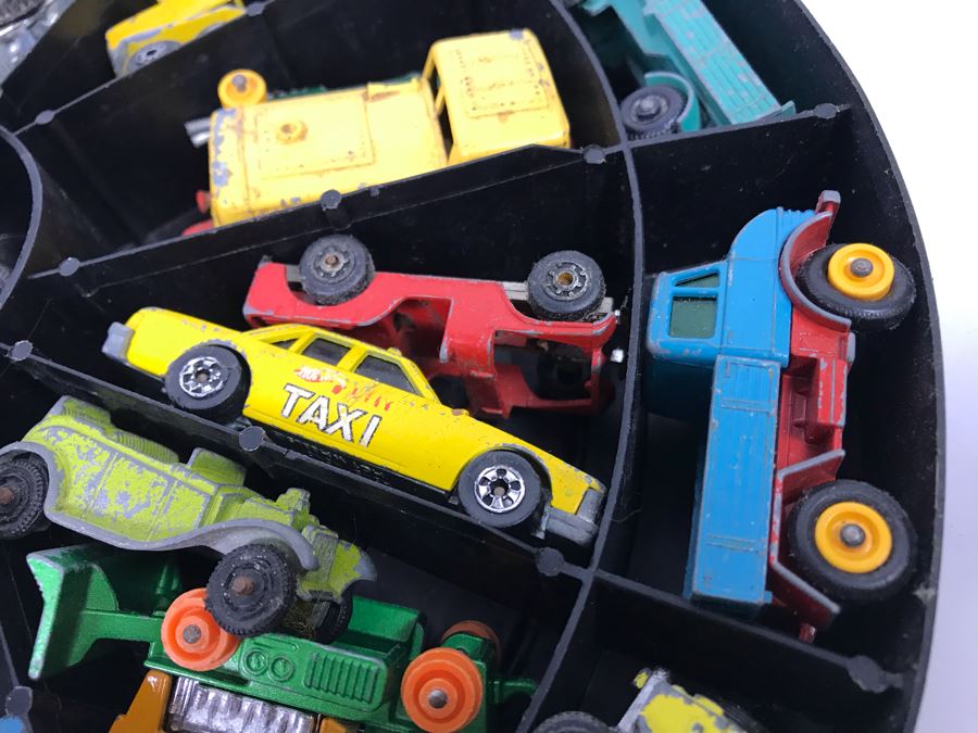 1968 Mattel Hot Wheels Super Rally Case Filled With Various Cars Including Hot Wheels, Goodee, Matchbox And More - See Photos [Photo 12]