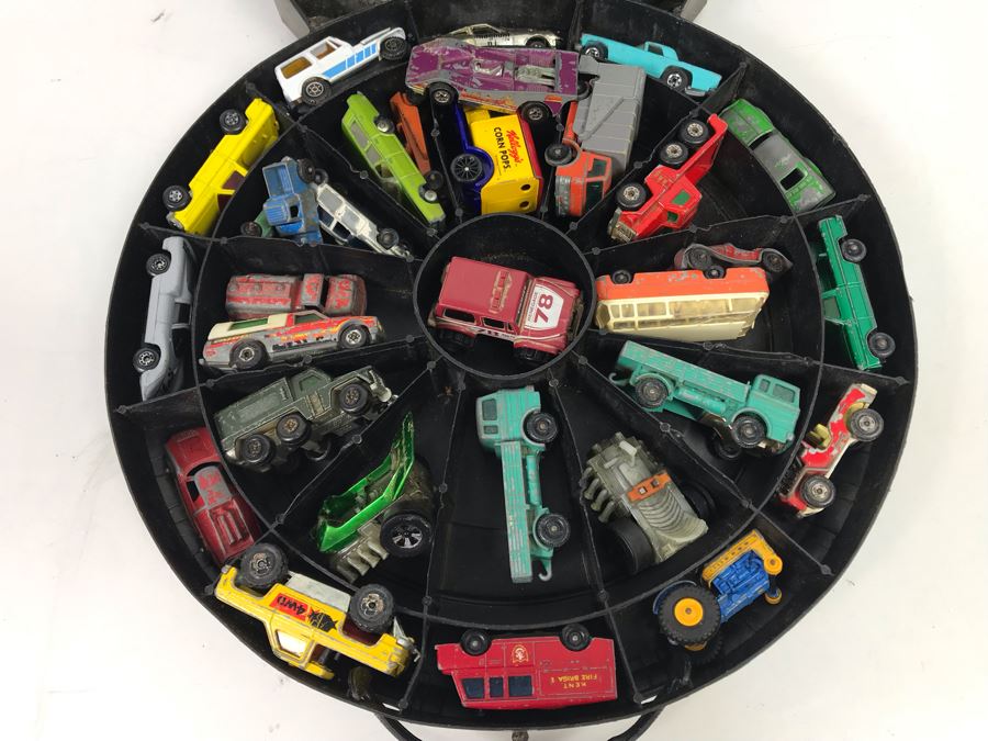 1968 Mattel Hot Wheels Super Rally Case Filled With Various Cars Including Hot Wheels, Matchbox And More - See Photos [Photo 9]