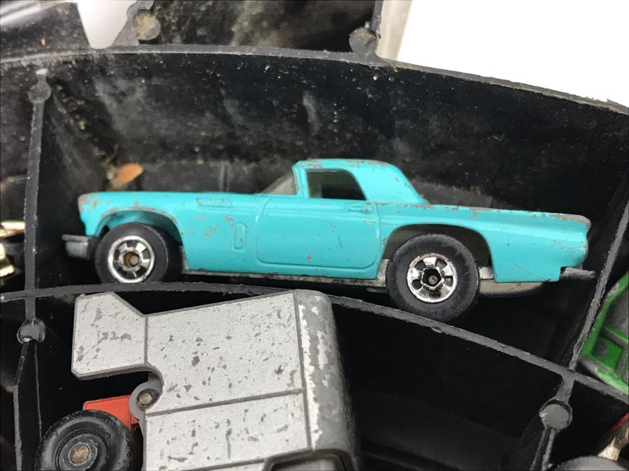 1968 Mattel Hot Wheels Super Rally Case Filled With Various Cars Including Hot Wheels, Matchbox And More - See Photos [Photo 21]