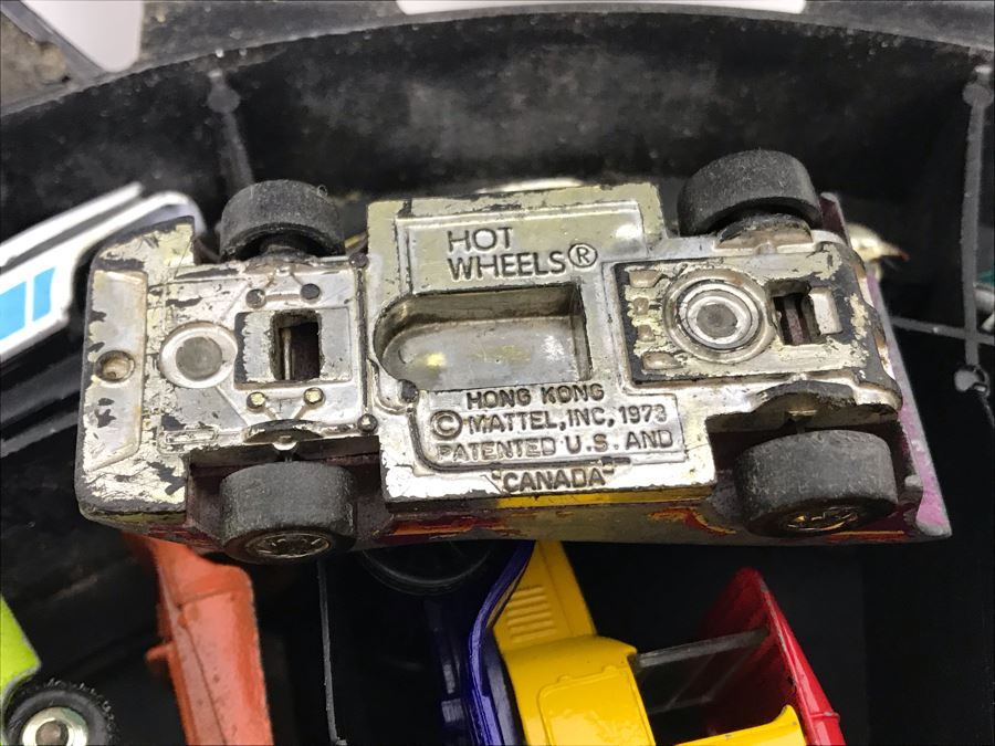 1968 Mattel Hot Wheels Super Rally Case Filled With Various Cars Including Hot Wheels, Matchbox And More - See Photos [Photo 18]