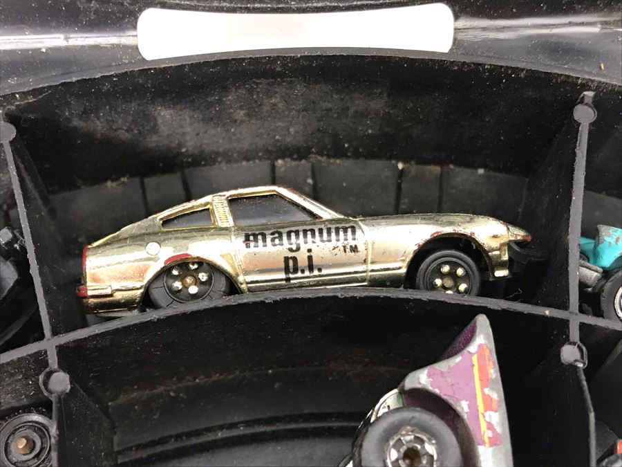 1968 Mattel Hot Wheels Super Rally Case Filled With Various Cars Including Hot Wheels, Matchbox And More - See Photos [Photo 19]