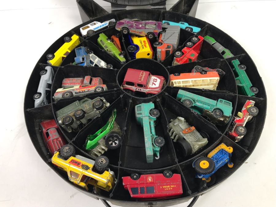 1968 Mattel Hot Wheels Super Rally Case Filled With Various Cars Including Hot Wheels, Matchbox And More - See Photos [Photo 3]