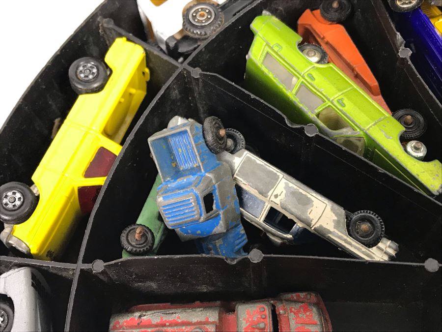 1968 Mattel Hot Wheels Super Rally Case Filled With Various Cars Including Hot Wheels, Matchbox And More - See Photos [Photo 15]