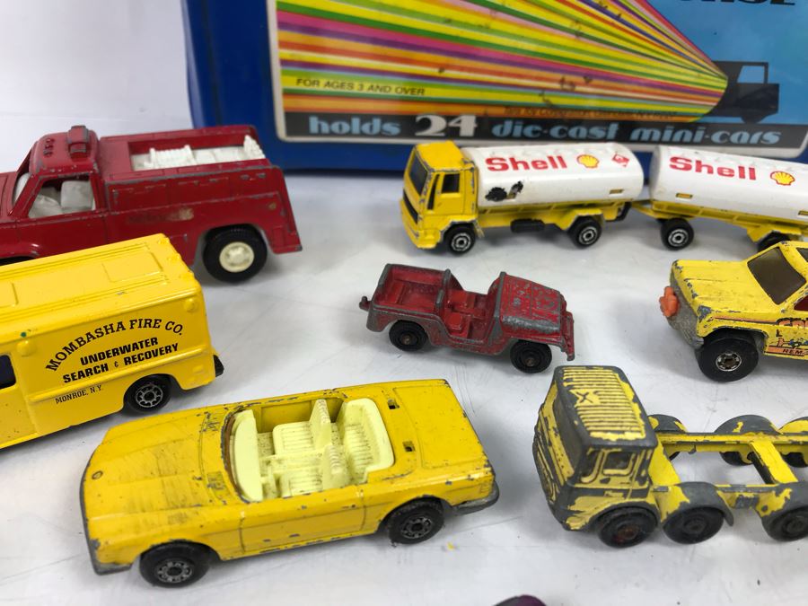 Various Cars Including Hot Wheels Redline Cars And Matchbox With Car Case [Photo 25]
