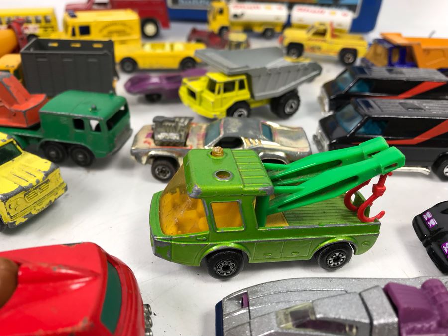 Various Cars Including Hot Wheels Redline Cars And Matchbox With Car Case [Photo 9]