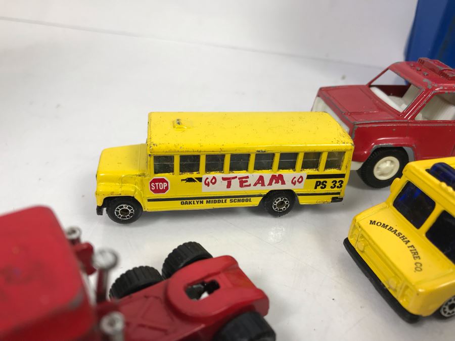 Various Cars Including Hot Wheels Redline Cars And Matchbox With Car Case [Photo 23]