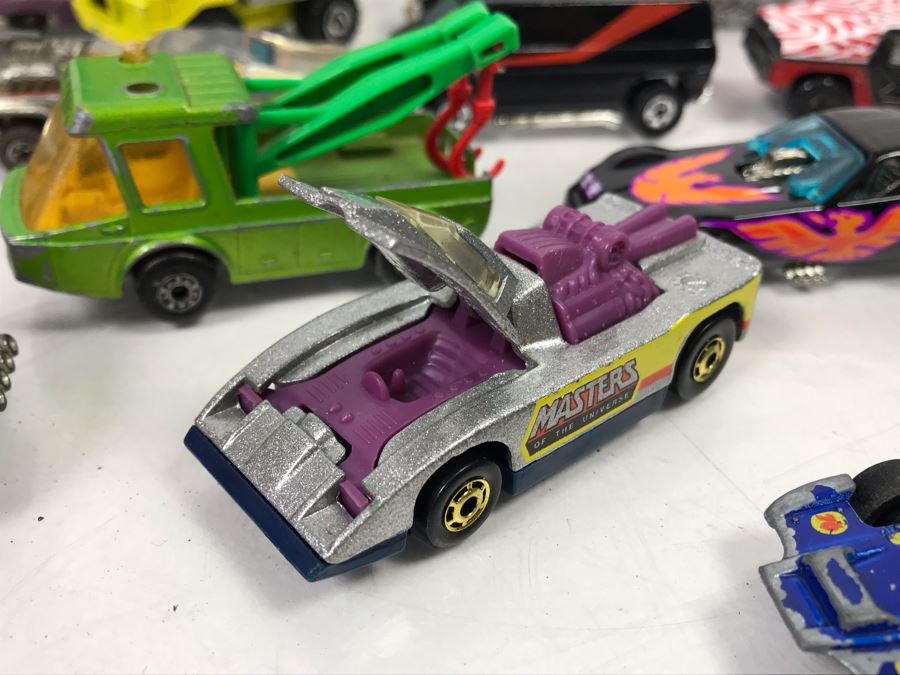 Various Cars Including Hot Wheels Redline Cars And Matchbox With Car Case [Photo 35]